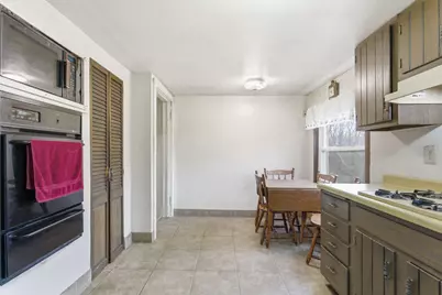 8256 E State Road 2, New Carlisle, IN 46552 - Photo 13