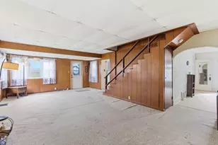 8256 E State Rd 2, New Carlisle, IN 46552 - Photo 5