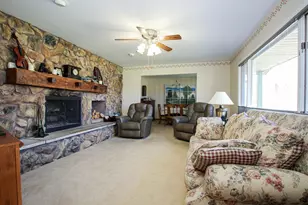 303 Dahlke St, North Judson, IN 46366 - Photo 5