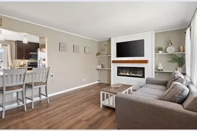 811 Polk Avenue, Dyer, IN 46311 - Photo 3