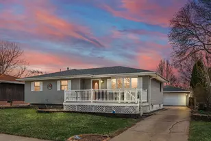 811 Polk Ave, Dyer, IN 46311 - Photo 1