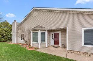 9966 Pheasant Ln, Saint John, IN 46373 - Photo 3