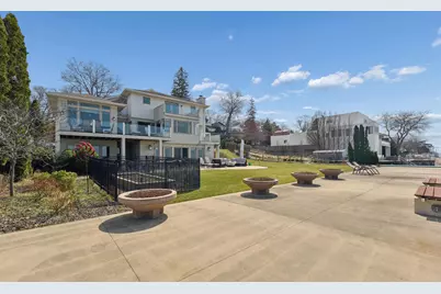 2940 Lake Shore Drive, Long Beach, IN 46360 - Photo 33