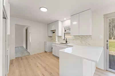 2403 Thomas Road, Valparaiso, IN 46383 - Photo 9