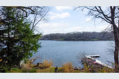 1210 Edgewater Beach Road, Valparaiso, IN 46383 - Photo 3