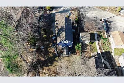 1210 Edgewater Beach Road, Valparaiso, IN 46383 - Photo 5