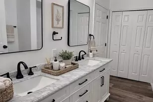 5781 Adams St, Merrillville, IN 46410 - Photo 23