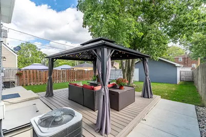 6739 Ontario Avenue, Hammond, IN 46323 - Photo 29