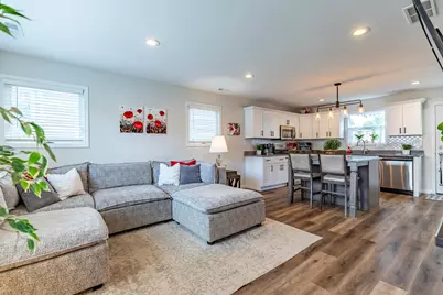 6739 Ontario Avenue, Hammond, IN 46323 - Photo 7