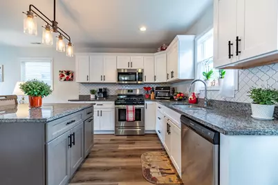 6739 Ontario Avenue, Hammond, IN 46323 - Photo 11