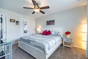 6739 Ontario Ave, Hammond, IN 46323 - Photo 15