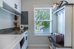 6739 Ontario Ave, Hammond, IN 46323 - Photo 21