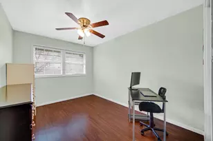 1814 Tulip Ln, Munster, IN 46321 - Photo 11