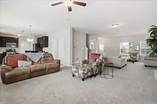 2708 Westwind Dr, Valparaiso, IN 46385 - Photo 9