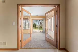 6458 Grosbeak Ct, Hobart, IN 46342 - Photo 19