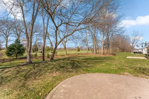 6458 Grosbeak Ct, Hobart, IN 46342 - Photo 35