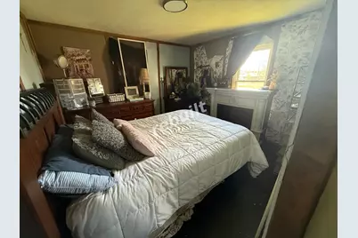 14380 W Walnut Street, Deputy, IN 47230 - Photo 17