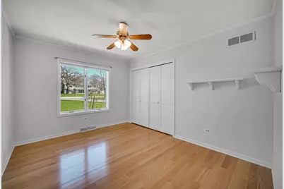 9894 W Oakridge Drive, Saint John, IN 46373 - Photo 19