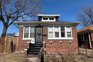 128 W 41st Ave, Gary, IN 46408 - Photo 1