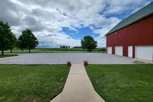 17204 Colorado St, Hebron, IN 46341 - Photo 11