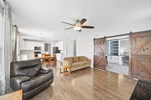 11155 Ohio St, Crown Point, IN 46307 - Photo 7