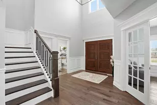 11241 Oak Ridge Ct, Crown Point, IN 46307 - Photo 9