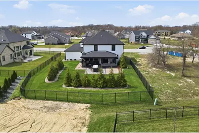 11241 Oak Ridge Court, Crown Point, IN 46307 - Photo 59