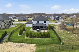 11241 Oak Ridge Ct, Crown Point, IN 46307 - Photo 59