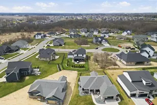 11241 Oak Ridge Ct, Crown Point, IN 46307 - Photo 61