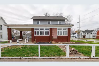 102 S Newton Street, Goodland, IN 47948 - Photo 1