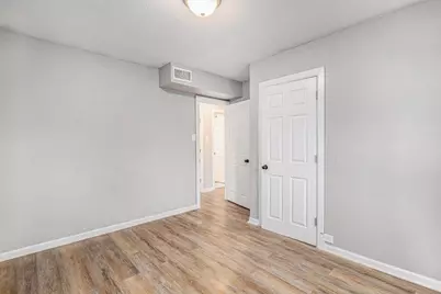 5207 W 4th Place, Gary, IN 46406 - Photo 11