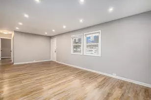 5207 W 4th Pl, Gary, IN 46406 - Photo 5