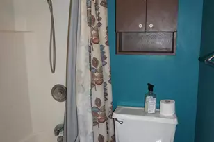 504 Robyn Rd, Valparaiso, IN 46385 - Photo 11