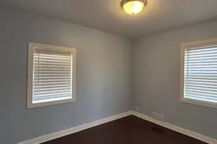 908 E 45th Ave, Gary, IN 46409 - Photo 7