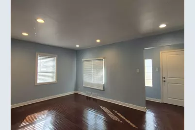 908 E 45th Avenue, Gary, IN 46409 - Photo 3