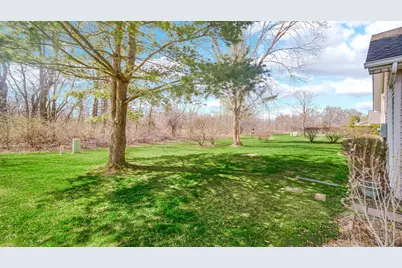 317 Azalea Drive, Hobart, IN 46342 - Photo 17