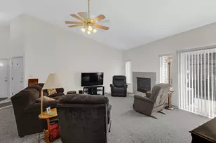 317 Azalea Dr, Hobart, IN 46342 - Photo 3