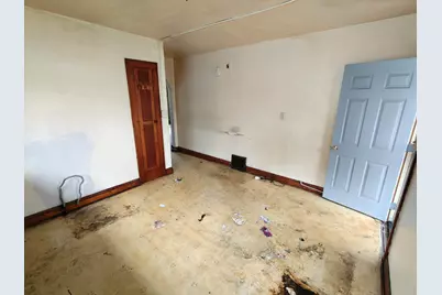 1567 Rutledge Street, Gary, IN 46404 - Photo 9