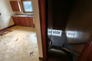 1567 Rutledge St, Gary, IN 46404 - Photo 15