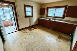 1567 Rutledge St, Gary, IN 46404 - Photo 11