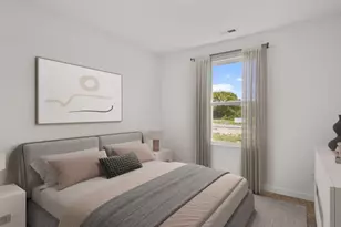 535 Cressmoor Blvd, Hobart, IN 46342 - Photo 5