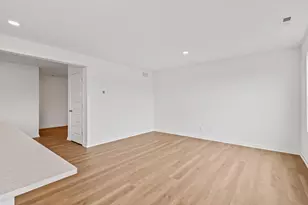 519 Cressmoor Blvd, Hobart, IN 46342 - Photo 19