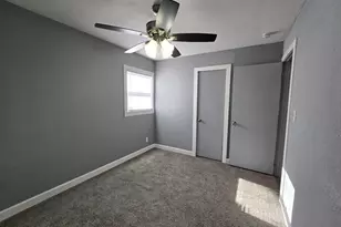 1622 Ohio St, Gary, IN 46407 - Photo 5