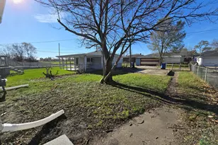 1622 Ohio St, Gary, IN 46407 - Photo 17