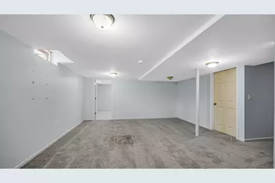 2455 W 61st Place, Merrillville, IN 46410 - Photo 31