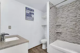 2455 W 61st Pl, Merrillville, IN 46410 - Photo 27