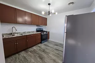 2003 Wright St, Gary, IN 46404 - Photo 15