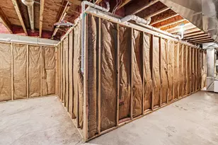 2411 Nottingham Dr, Valparaiso, IN 46383 - Photo 37