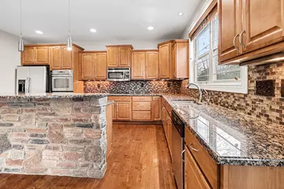 2411 Nottingham Drive, Valparaiso, IN 46383 - Photo 13