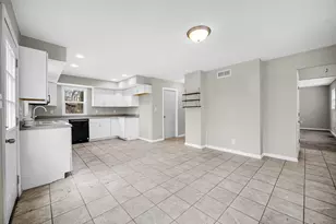 6415 W 146th Pl, Crown Point, IN 46307 - Photo 11